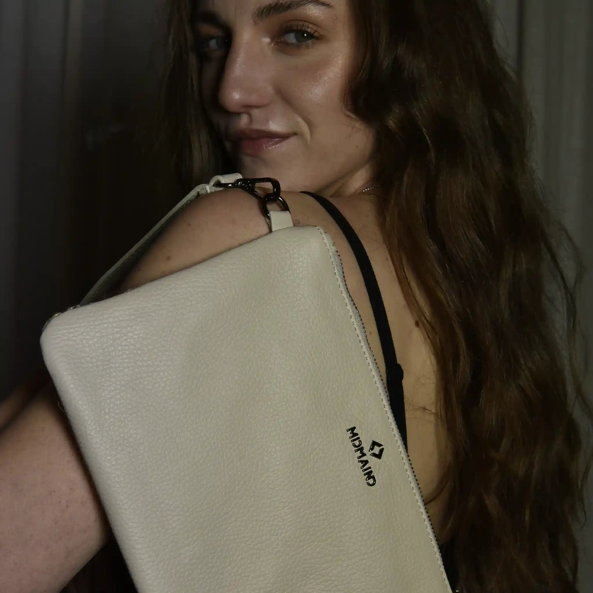 ANNA - Pochette in pelle - CREMA - MIDMAIND™ | BRAND