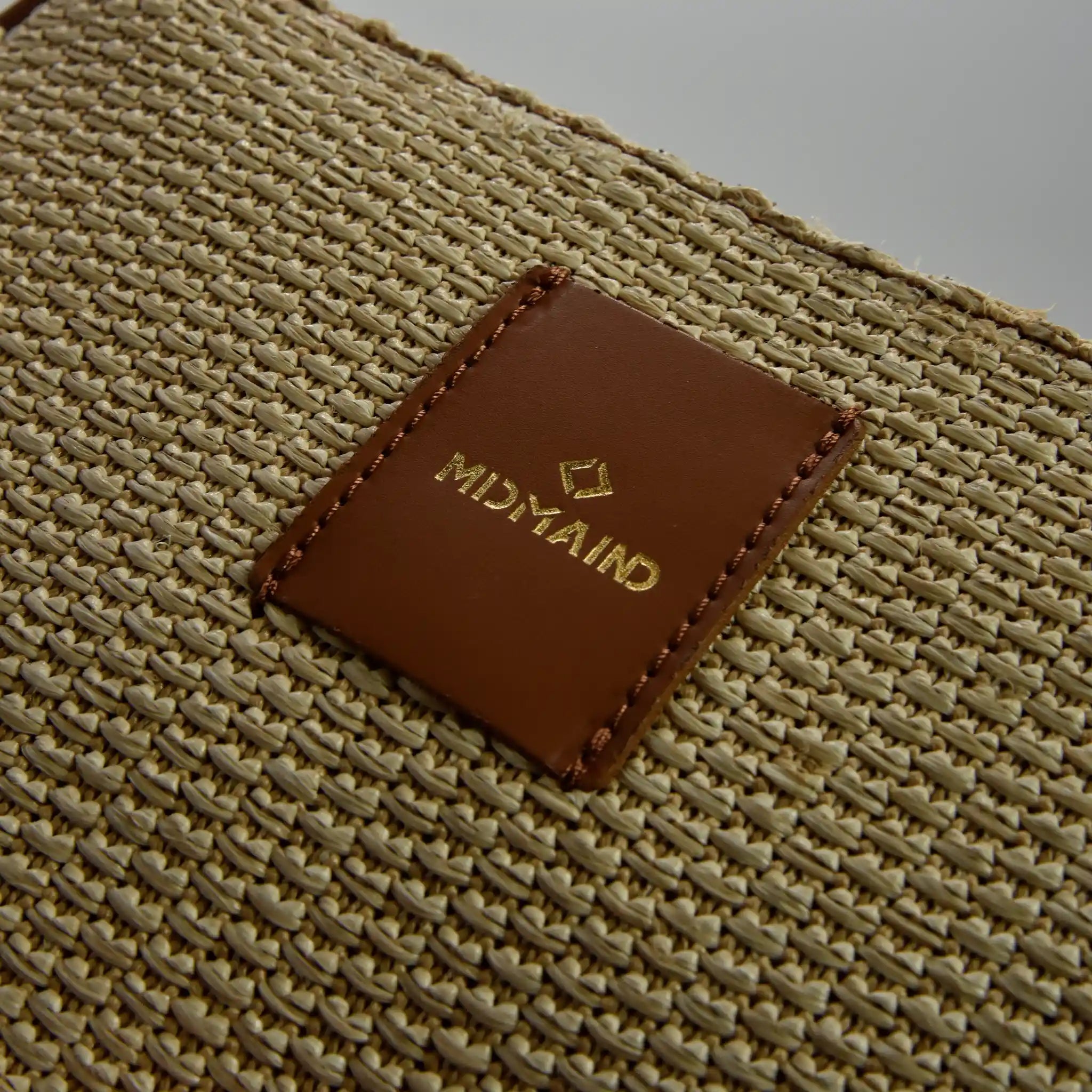 ANNA - Pochette in Rafia & Pelle Liscia - MIDMAIND™ | BRAND