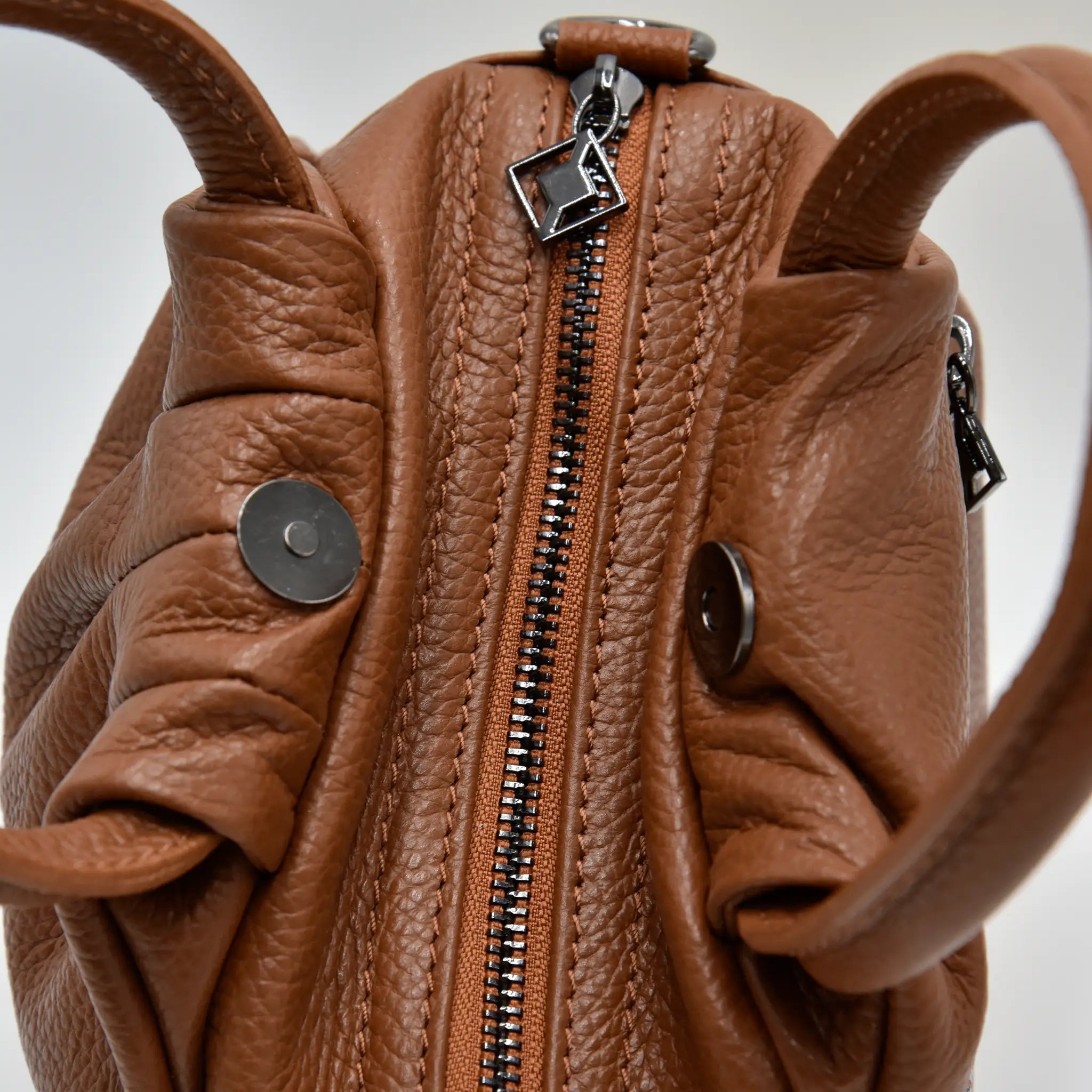 Borsa a Mano Compatta in Pelle | PETITE S - MIDMAIND™ | BRAND