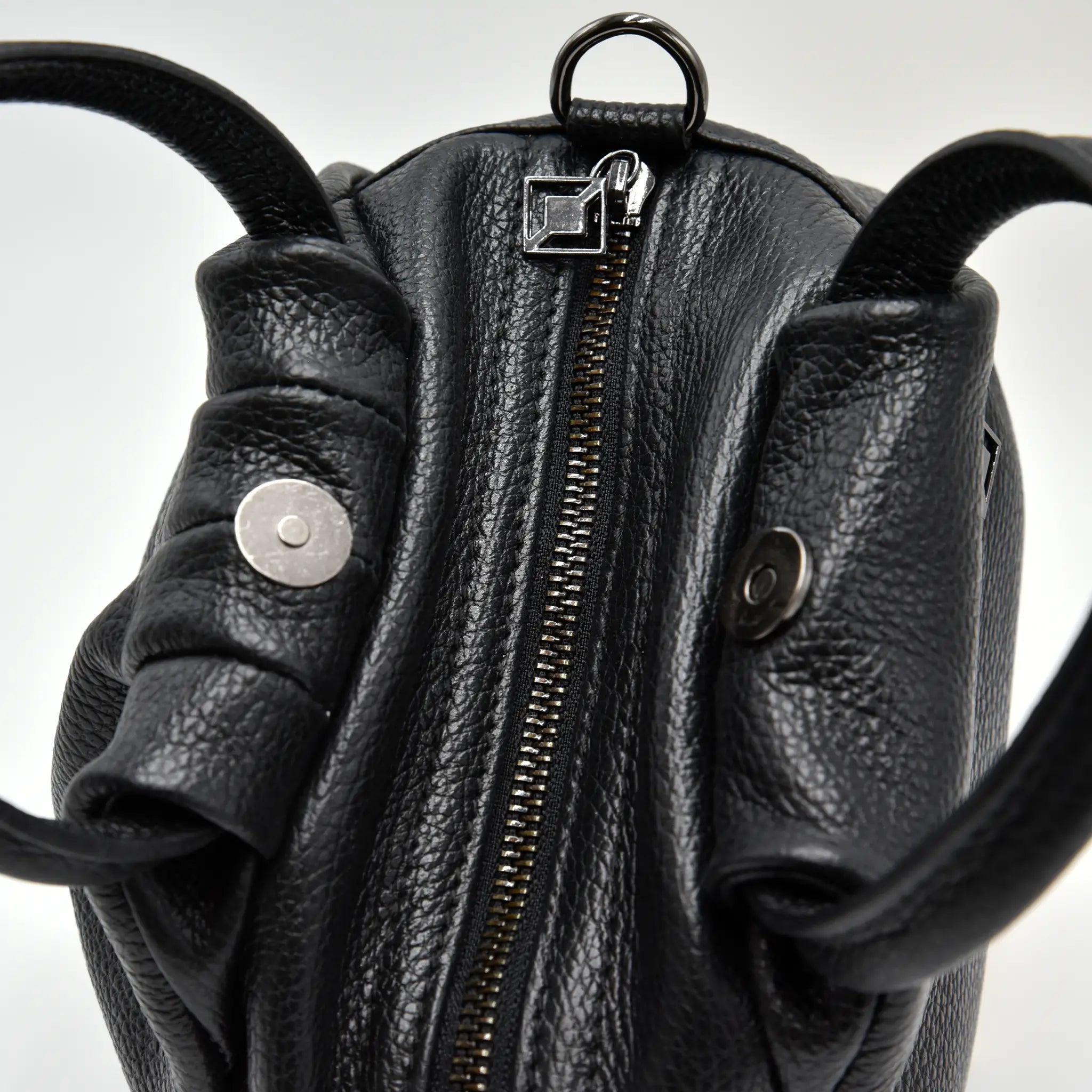 Borsa a Mano Compatta in Pelle | PETITE S - MIDMAIND™ | BRAND