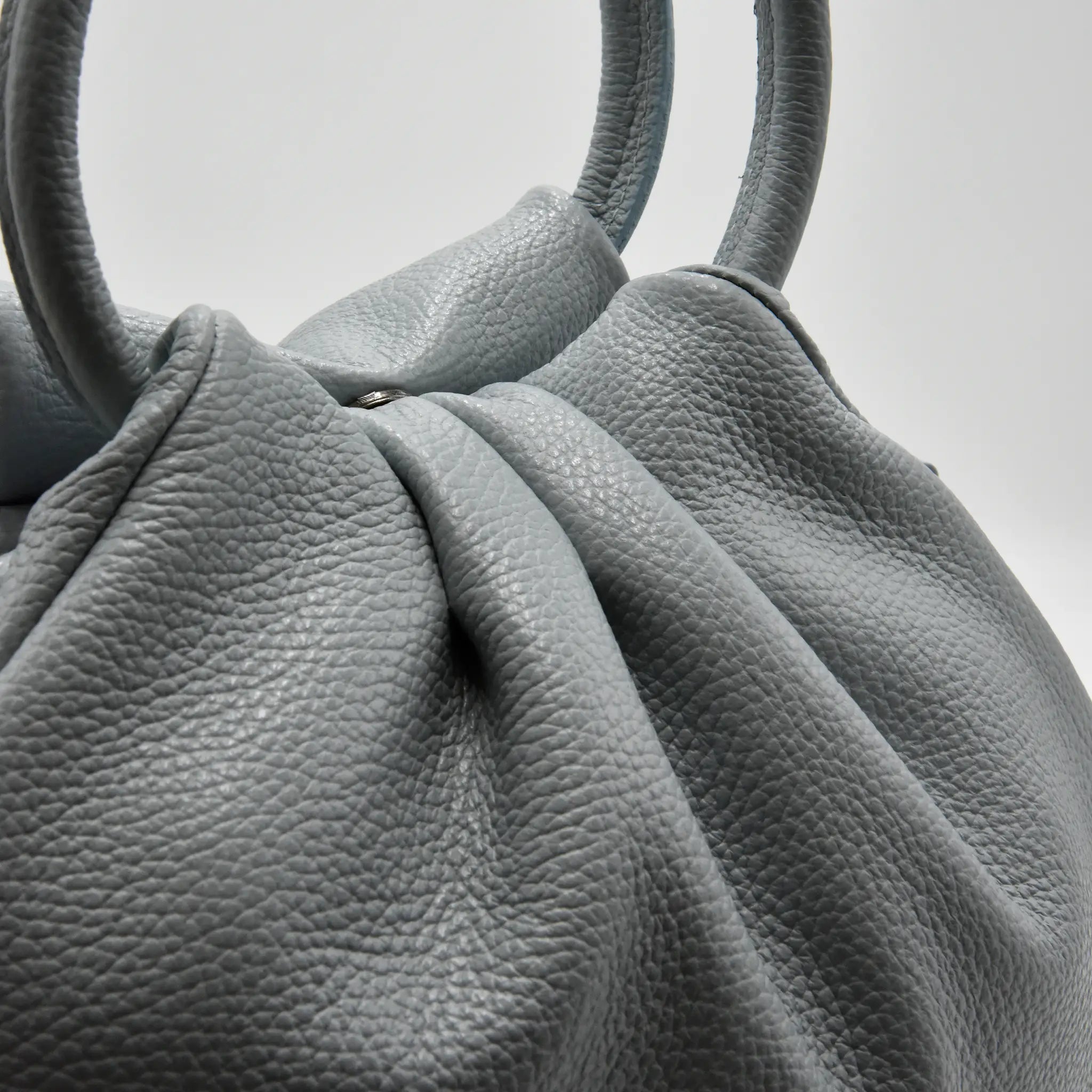 Borsa a Mano Grande in Pelle | PETITE L - MIDMAIND™ | BRAND