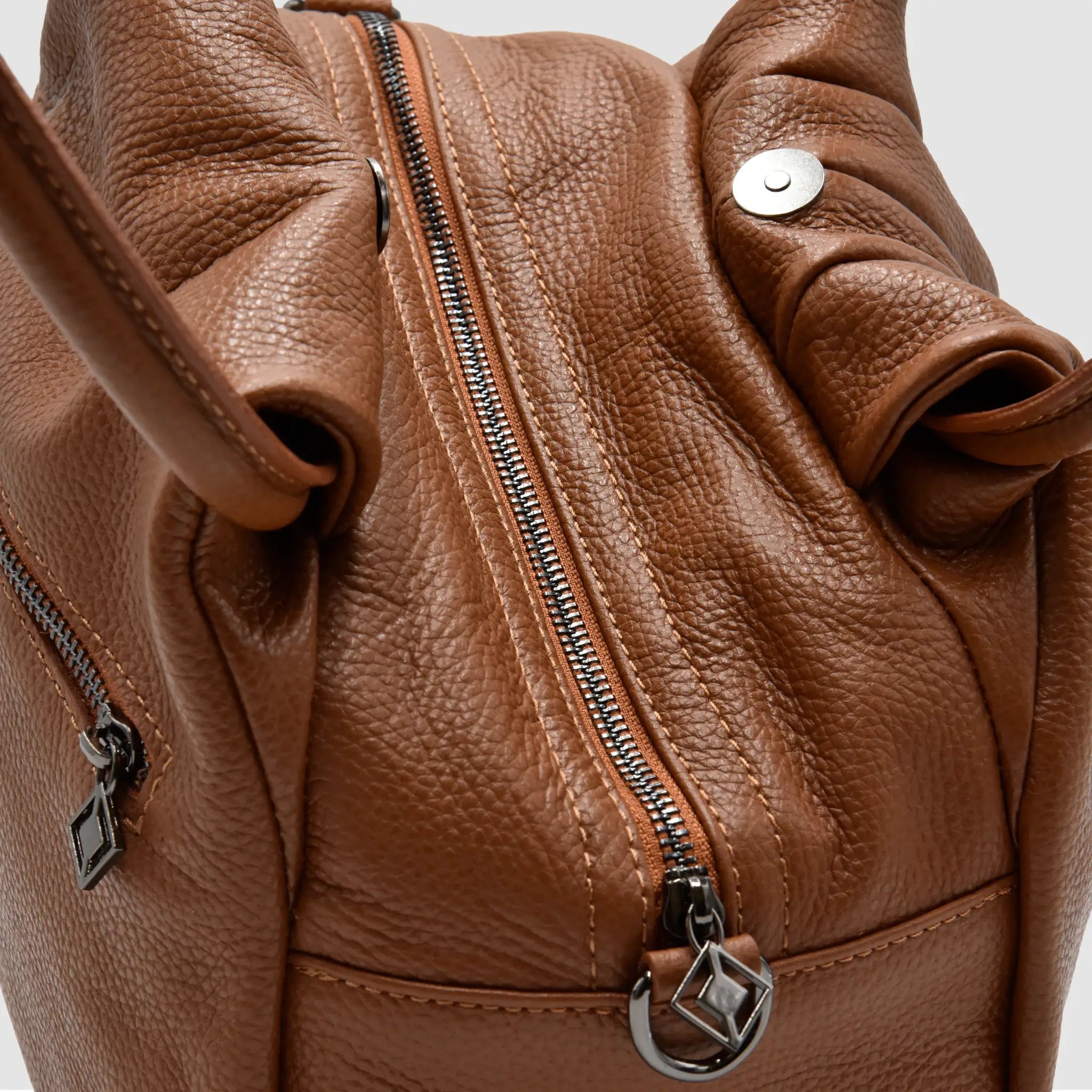 Borsa a Mano Grande in Pelle | PETITE L - MIDMAIND™ | BRAND