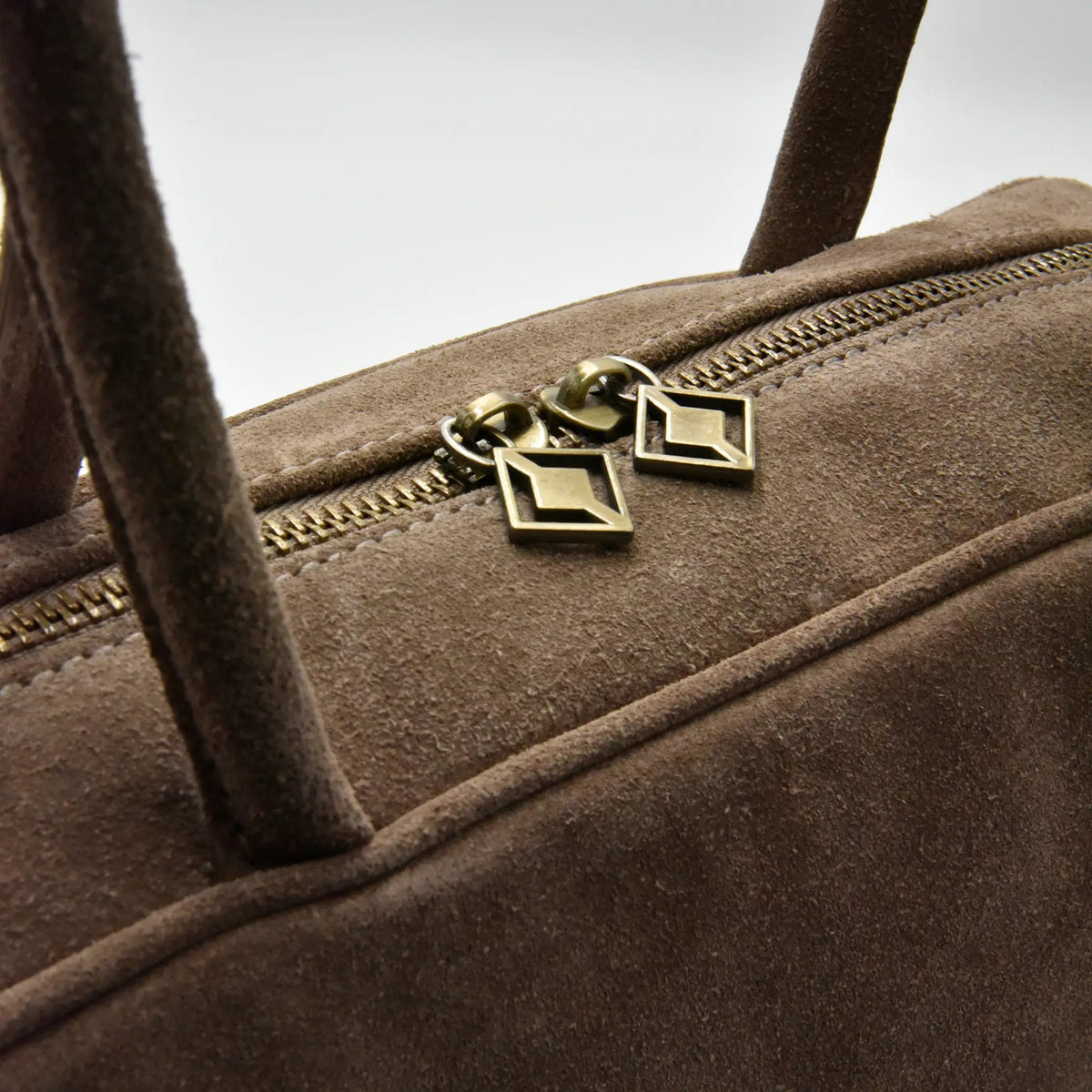 Borsa a Spalla in Pelle Suede | SKIN S - MIDMAIND™ | BRAND