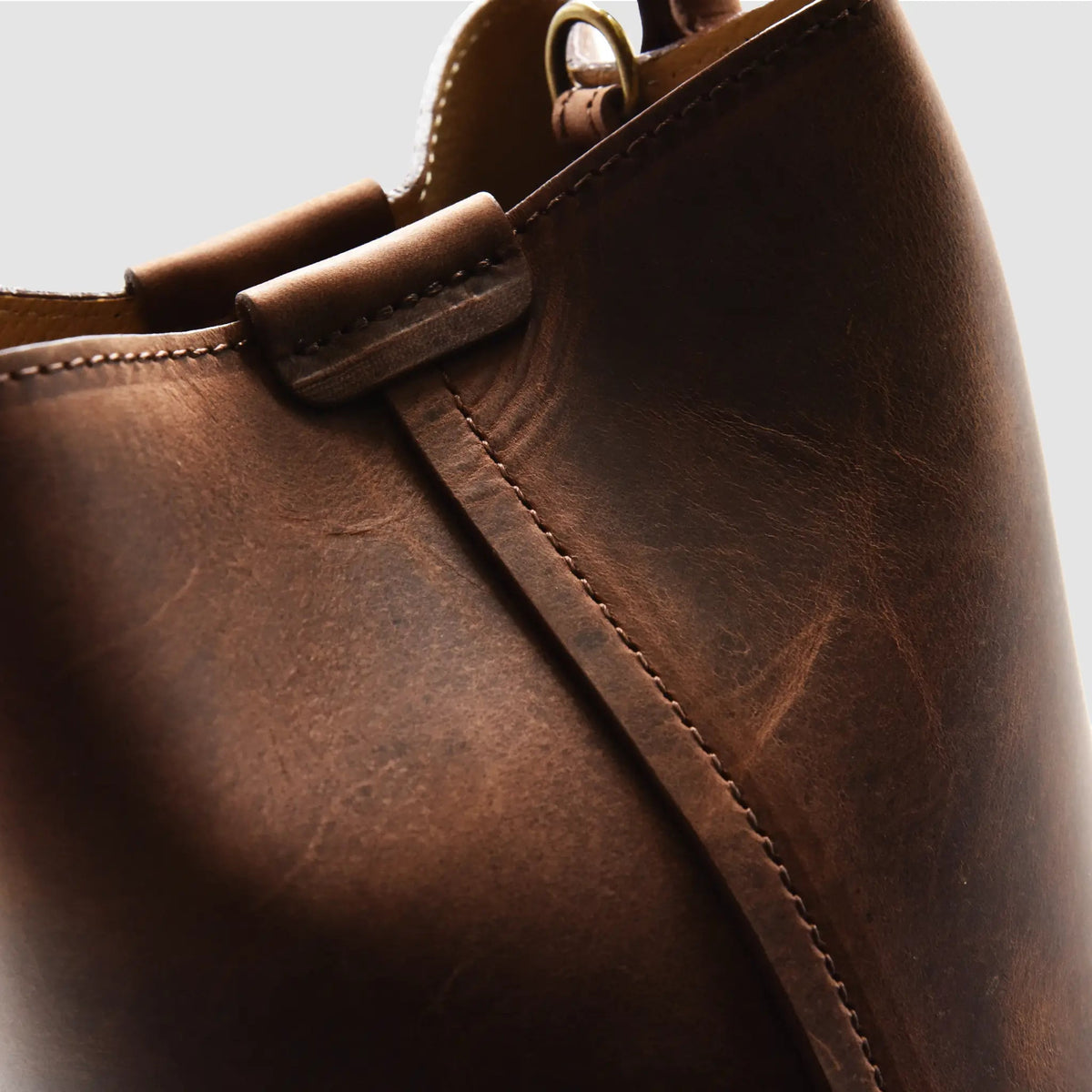 CLAP - Secchiello in Pelle “Crazy Horse” schiarente - WHISKEY - MIDMAIND™ | BRAND
