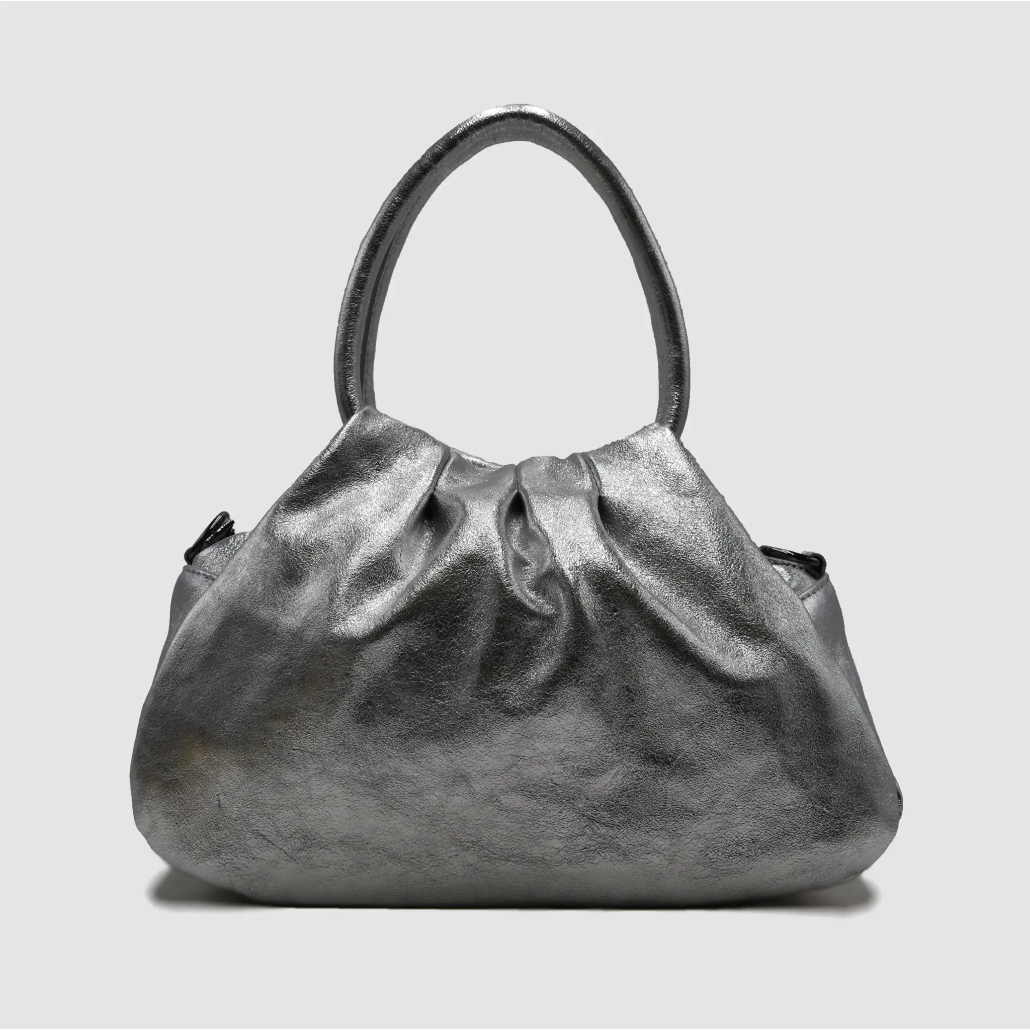 PETITE L - Borsa a mano in pelle martellata - SILVER - MIDMAIND™ | BRAND