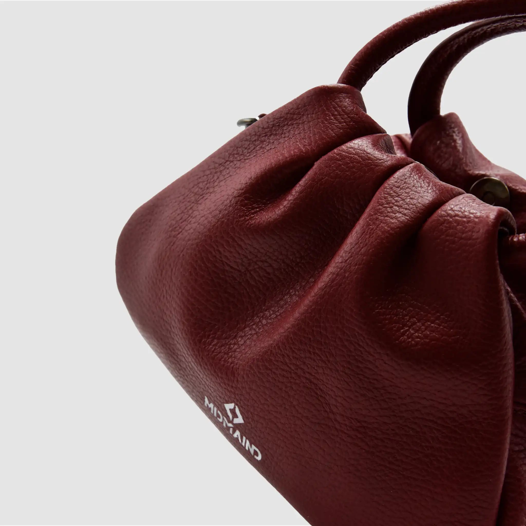 PETITE S - Borsa a mano in pelle martellata - BORDEAUX - MIDMAIND™ | BRAND