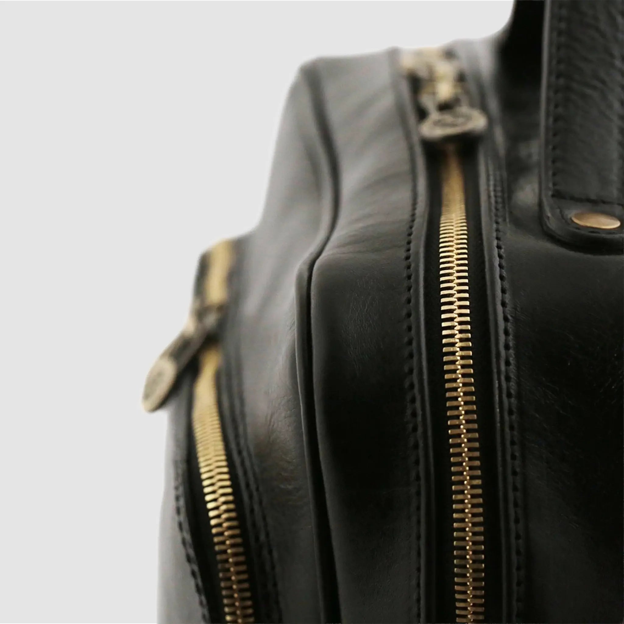 Zaino in Cuoio Porta PC Made in Italy | BUSINESS PACK - MIDMAIND™ | BRAND