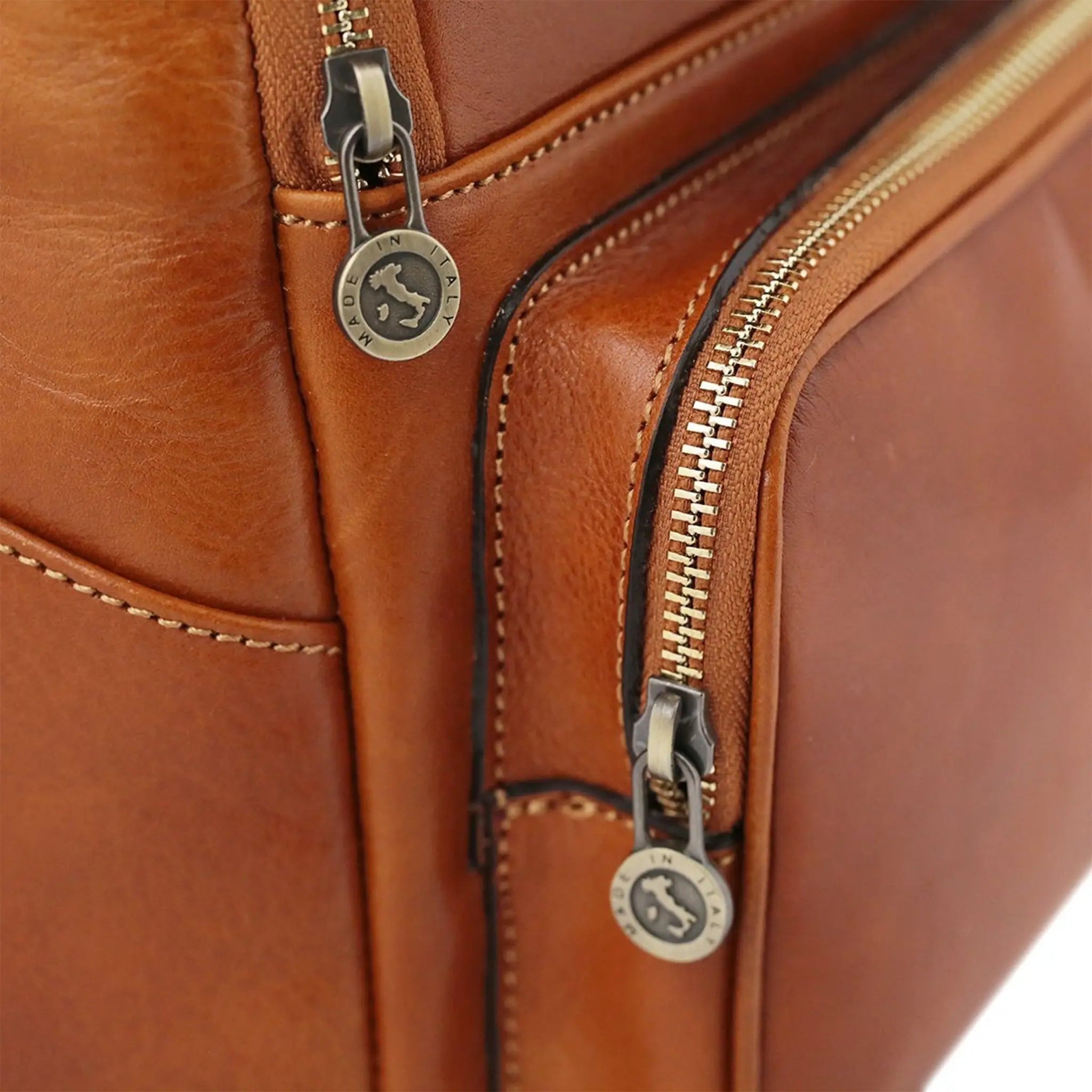 Zaino in Vera Pelle Pieno Fiore Made in Italy | DAILY PACK - MIDMAIND™ | BRAND